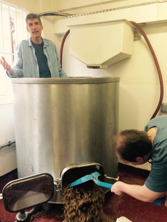 Emptying the mash tun
